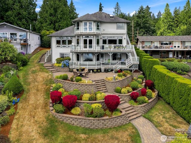 30848 W Lk. Morton Dr. SE Drive SE, Kent, WA 98042