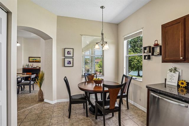 5116 NEPTUNE CIRCLE, Oxford, FL 34484