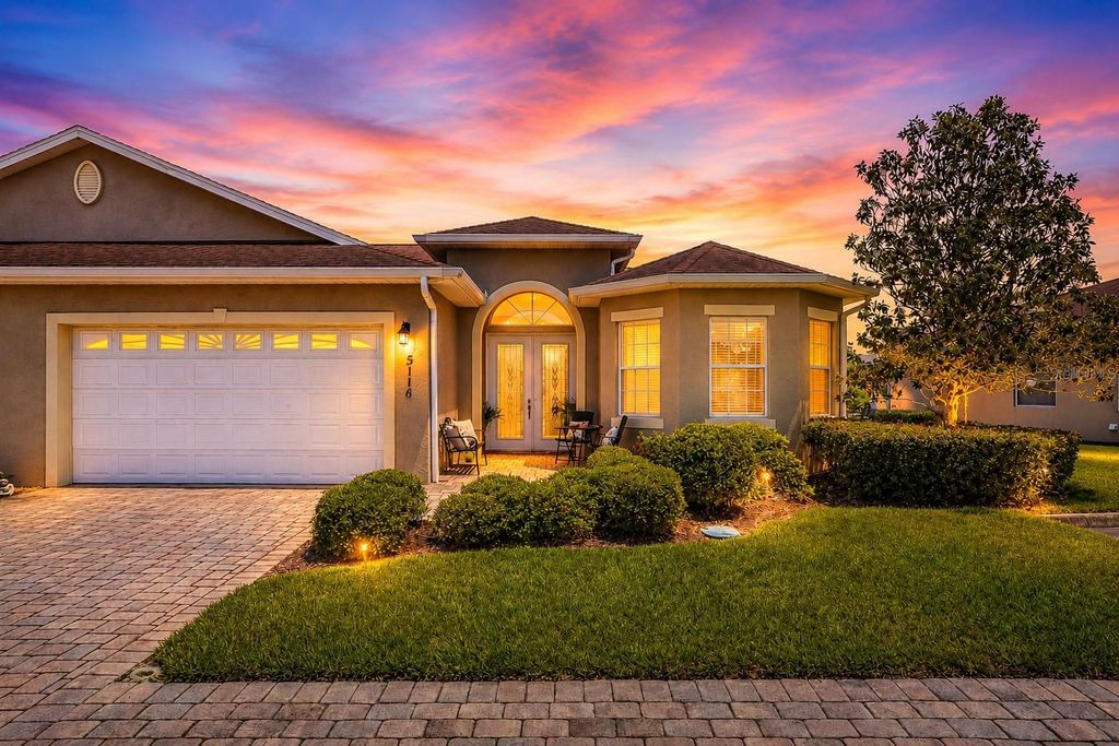 5116 NEPTUNE CIRCLE, Oxford, FL 34484