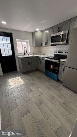 122 E TIOGA ST, Philadelphia, PA 19134