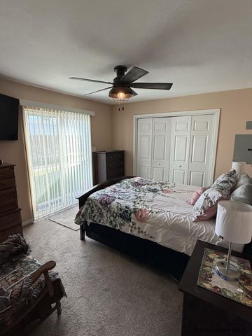 3908 REED AVE, Cheyenne, WY 82001