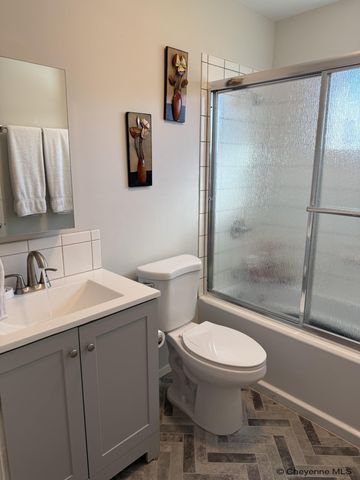 3908 REED AVE, Cheyenne, WY 82001