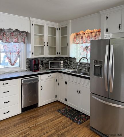 3908 REED AVE, Cheyenne, WY 82001