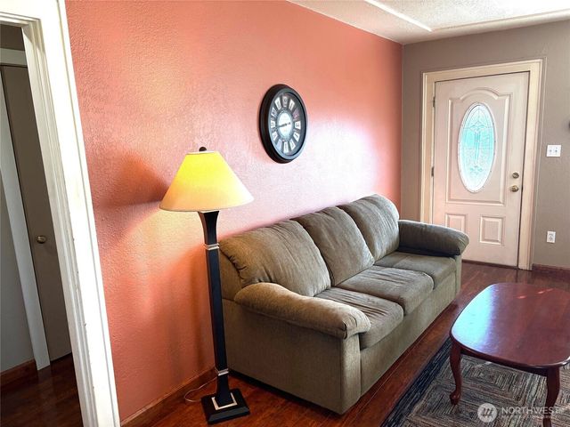 613 N Jeffries Street, Aberdeen, WA 98520