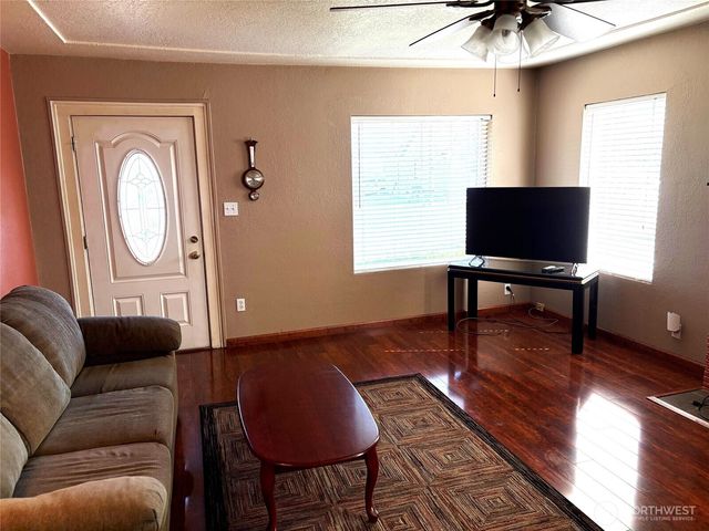 613 N Jeffries Street, Aberdeen, WA 98520