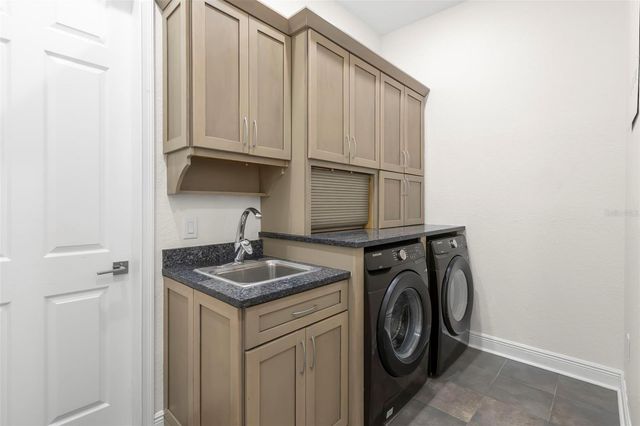 4852 99TH WAY N, St Petersburg, FL 33708