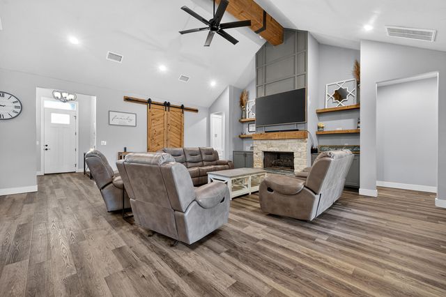 11211 Grover Avenue, Lubbock, TX 79424