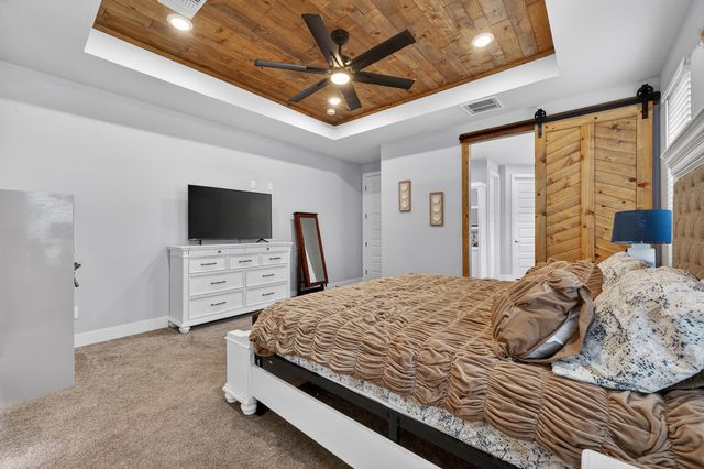 11211 Grover Avenue, Lubbock, TX 79424