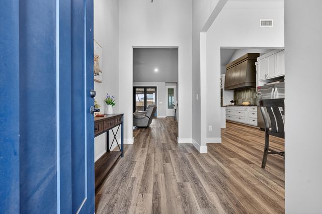 11211 Grover Avenue, Lubbock, TX 79424