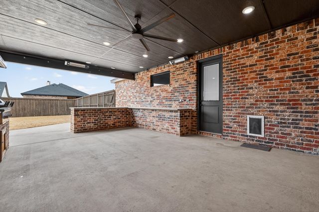 11211 Grover Avenue, Lubbock, TX 79424