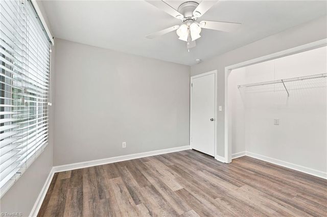 399 Wildwood Lane, Winston-salem, NC 27107