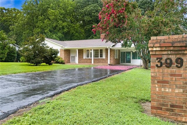 399 Wildwood Lane, Winston-salem, NC 27107