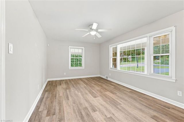 399 Wildwood Lane, Winston-salem, NC 27107