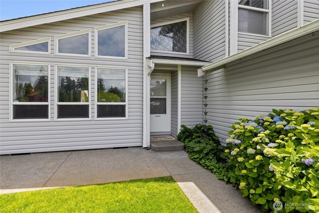 19119 71st Avenue Ct E, Puyallup, WA 98375