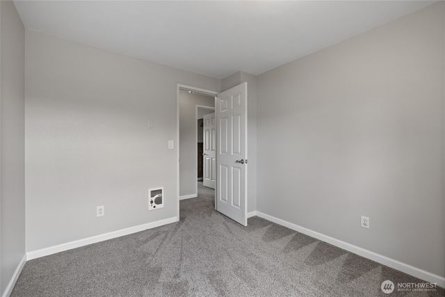 19119 71st Avenue Ct E, Puyallup, WA 98375
