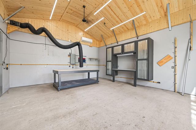 1619 Ashway Street, Conroe, TX 77385