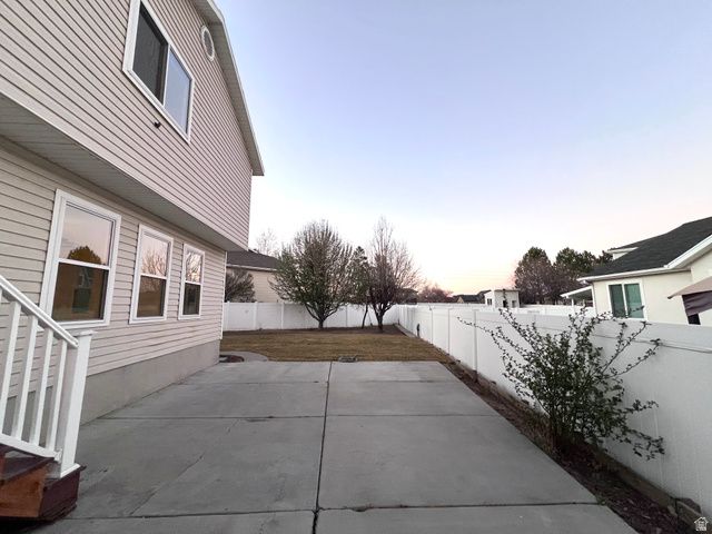 11831 S CARBIDE CT, Herriman, UT 84096