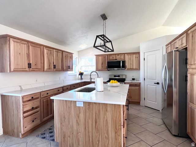 11831 S CARBIDE CT, Herriman, UT 84096