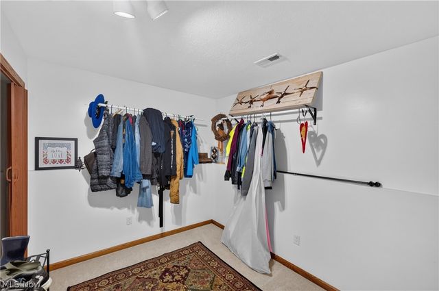 136 Joel Drive, Mogadore, OH 44260
