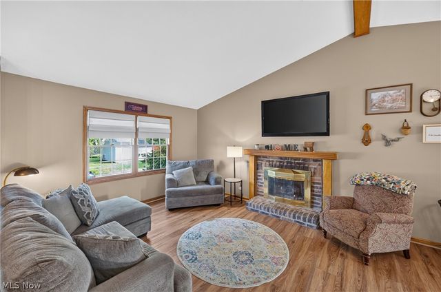 136 Joel Drive, Mogadore, OH 44260