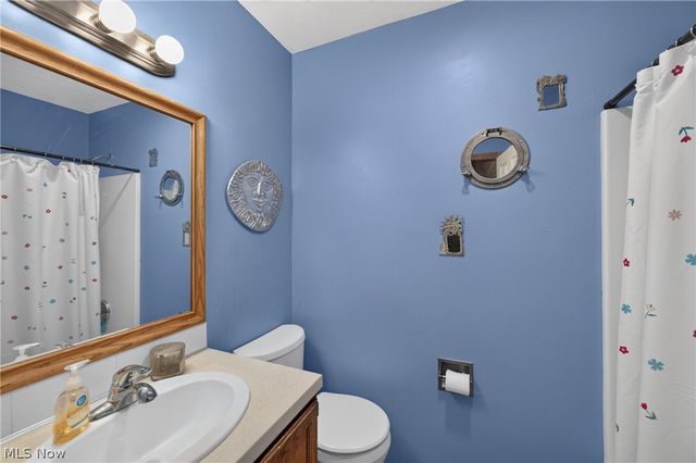 136 Joel Drive, Mogadore, OH 44260