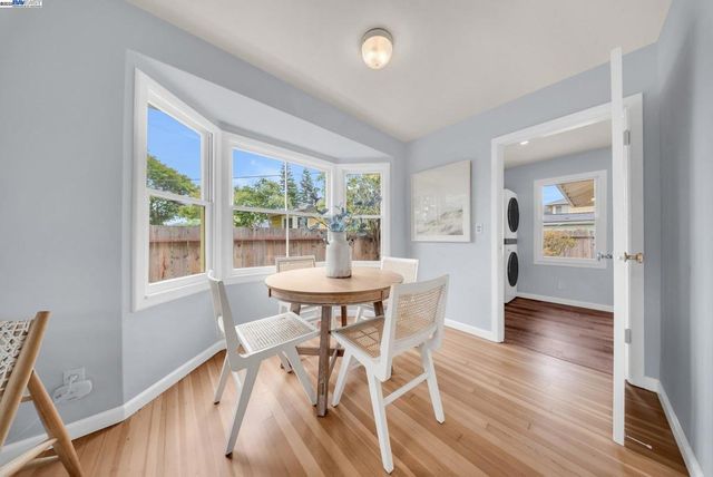 1811 3rd St, Alameda, CA 94501