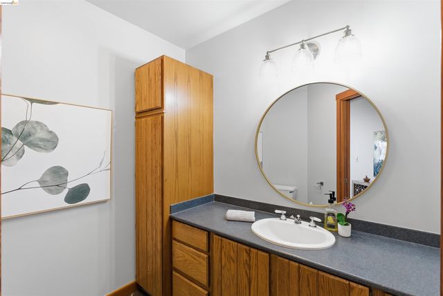 8440 Terrace Dr, El Cerrito, CA 94530