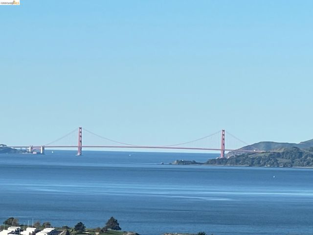 8440 Terrace Dr, El Cerrito, CA 94530