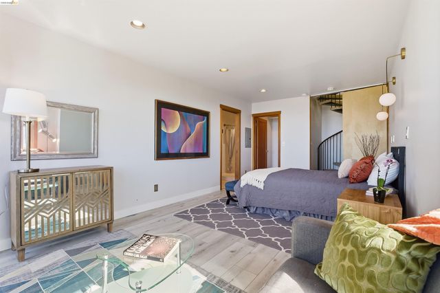 8440 Terrace Dr, El Cerrito, CA 94530