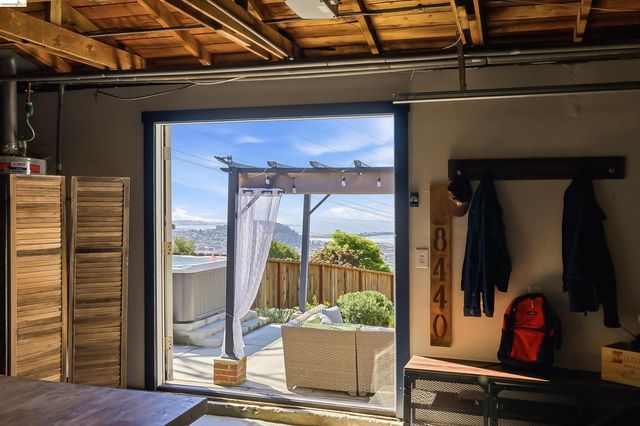 8440 Terrace Dr, El Cerrito, CA 94530