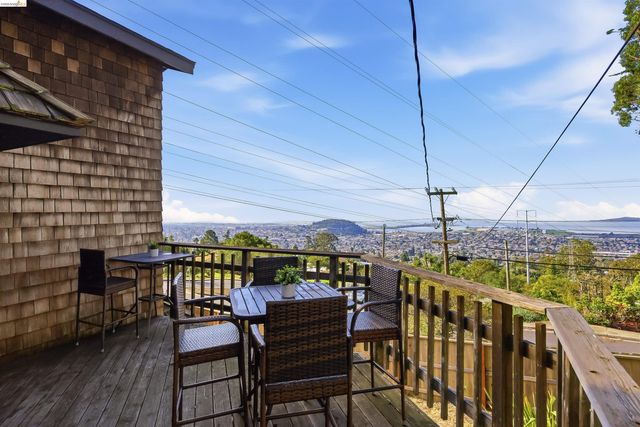 8440 Terrace Dr, El Cerrito, CA 94530