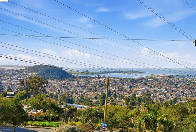 8440 Terrace Dr, El Cerrito, CA 94530