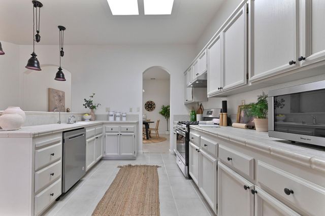 3618 Cooper Isl Rd, West Sacramento, CA 95691