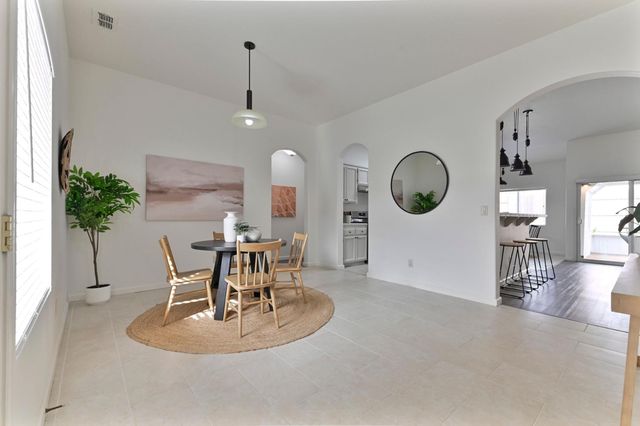 3618 Cooper Isl Rd, West Sacramento, CA 95691