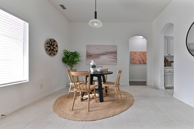 3618 Cooper Isl Rd, West Sacramento, CA 95691