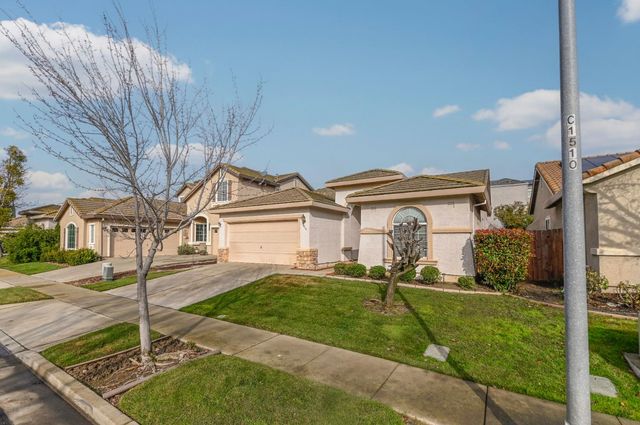 3618 Cooper Isl Rd, West Sacramento, CA 95691