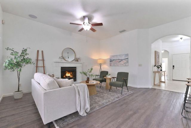 3618 Cooper Isl Rd, West Sacramento, CA 95691