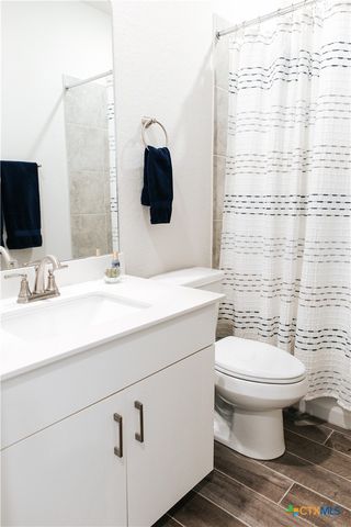 708 Willowbrook, New Braunfels, TX 78130