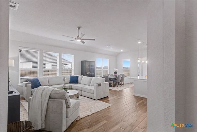 708 Willowbrook, New Braunfels, TX 78130