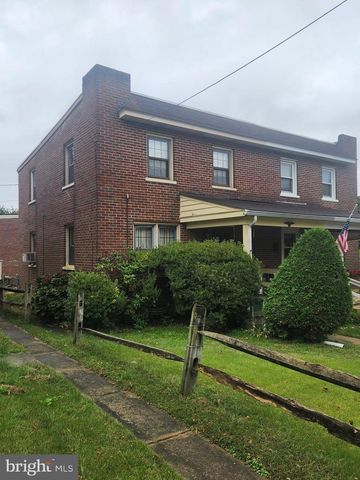 1052 UNION ST, Lancaster, PA 17603