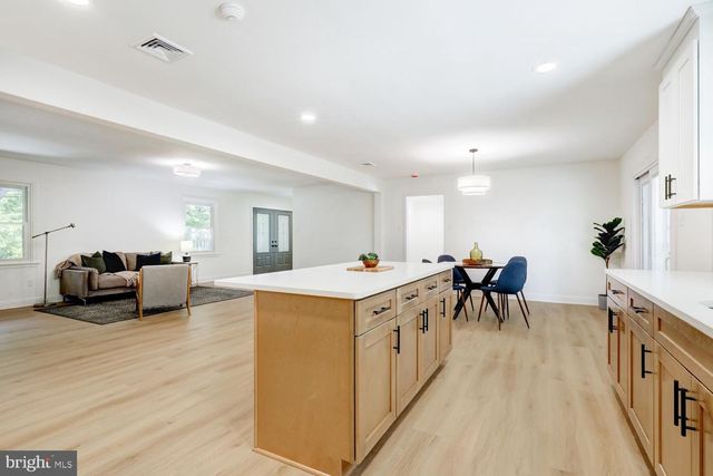 828 BROOKSIDE RD, Pottstown, PA 19464