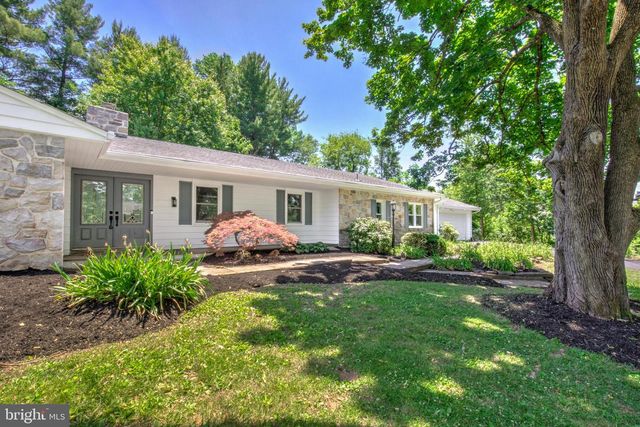 828 BROOKSIDE RD, Pottstown, PA 19464