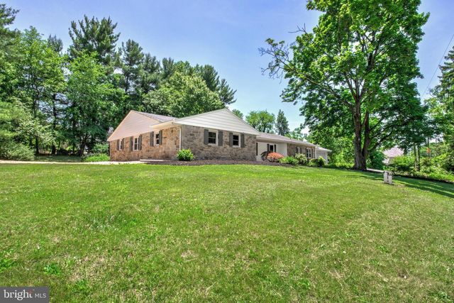 828 BROOKSIDE RD, Pottstown, PA 19464