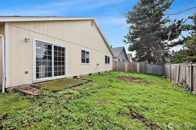 16340 Cascadian Avenue SE, Yelm, WA 98597