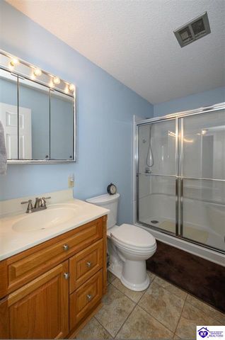 103 Freeman Green Drive, Elizabethtown, KY 42701