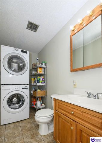 103 Freeman Green Drive, Elizabethtown, KY 42701
