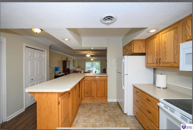 103 Freeman Green Drive, Elizabethtown, KY 42701