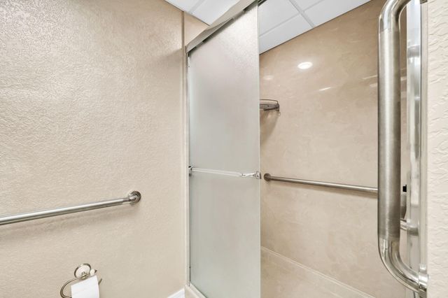 3857 Indian Trail 109, Destin, FL 32541