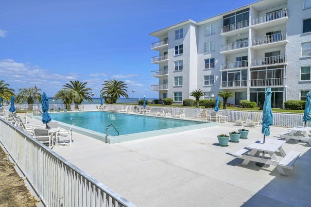 3857 Indian Trail 109, Destin, FL 32541