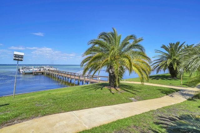 3857 Indian Trail 109, Destin, FL 32541